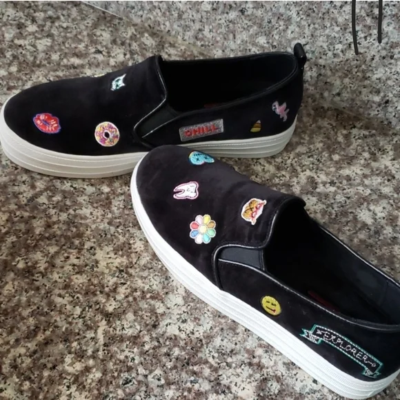 Skechers Kids' Black Slip-On Sneakers with Fun Patches - Picture 4 of 8
